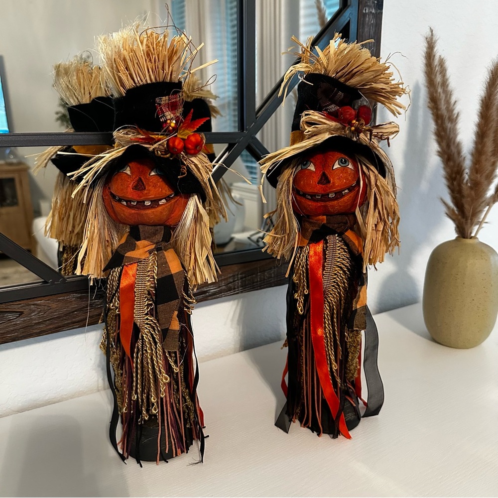 Pumpkin decoration figurines